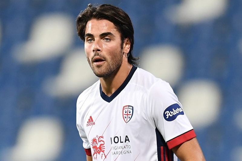 Infortunio Sottil Il Centrocampista Del Cagliari Annuncia Sto Tornando