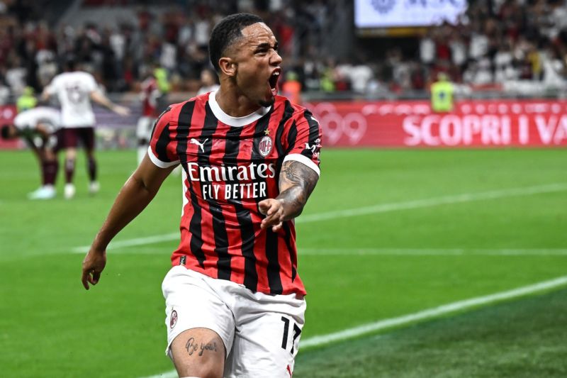 okafor-milan-2024-2025.jpg