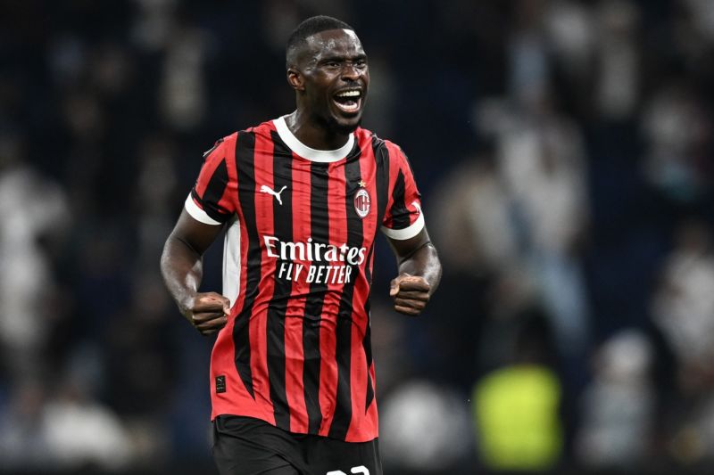 tomori-milan-2024-2025.jpg